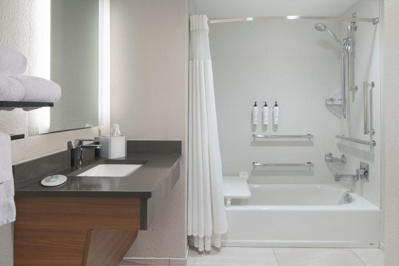 Fairfield Inn & Suites By Marriott Τσάρλεστον Εξωτερικό φωτογραφία